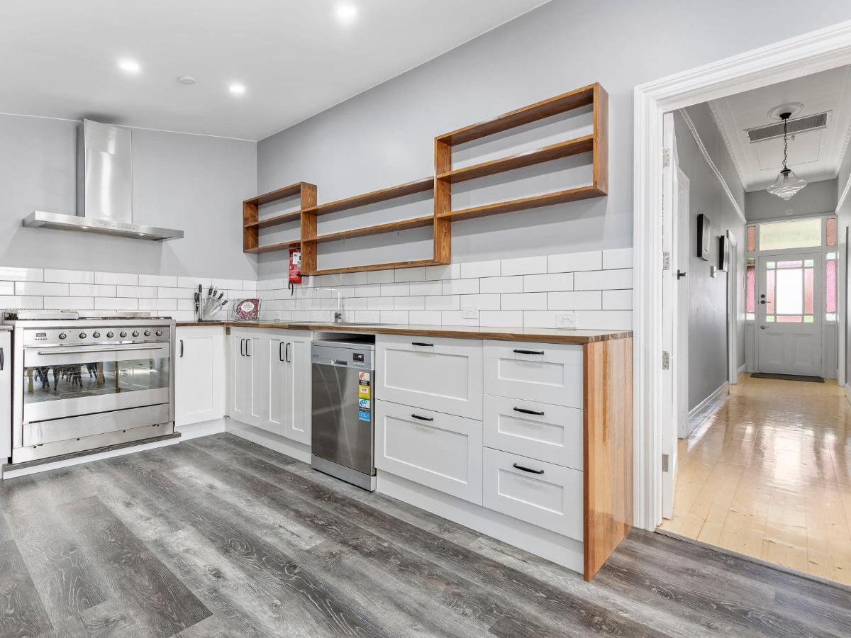 Stunning 4Br Cottage In The Heart Of Ballarat - Pet Friendly & Fast Wifi Eksteriør bilde